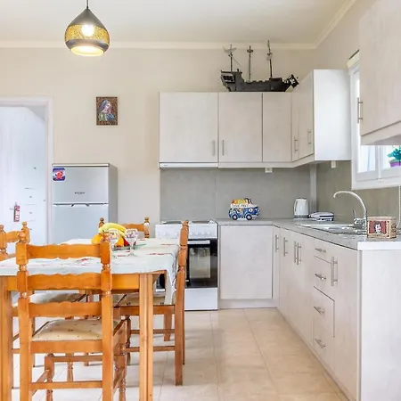 Tatil Evi Marineika